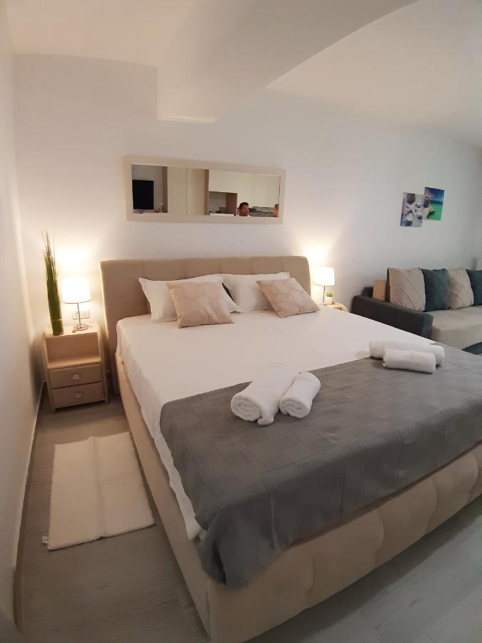 Alex Sofi Studio Navodari Ngoại thất bức ảnh